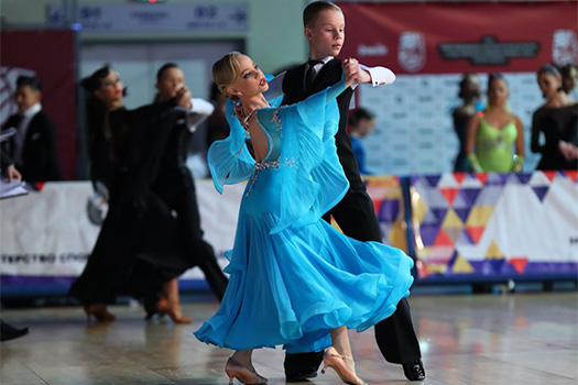 Бальные танцы Зеленоград: набор в группы Спорт высших достижений Е, Д, С классы.